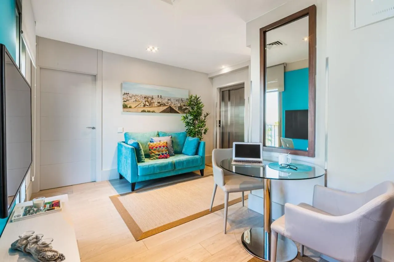 Kronos On The Beach Suite 4 Barcelona Apartment